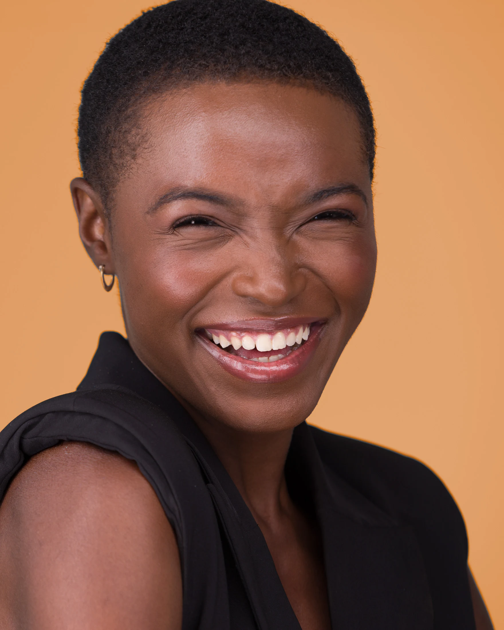 Headshot photography by Hoag Studio